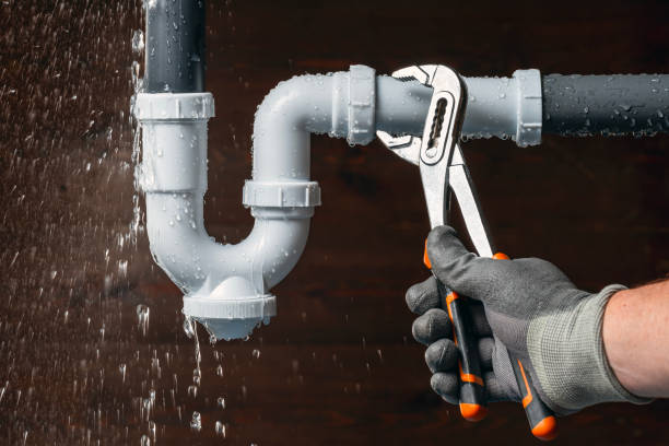 Professional Drain Cleaning technician working in Huston, ID